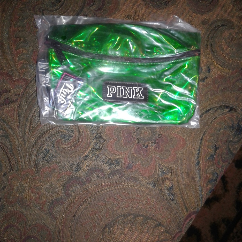 Fanny pack